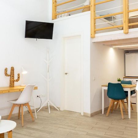 Duplex Malaga Center Iアパートメント エクステリア 写真